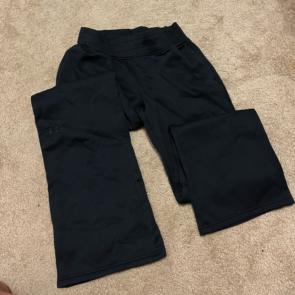 Under armour woman’s sweatpants.